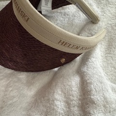 HELEN KAMINSKIバイザーの画像