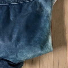 BEAMS ダウンベストの画像