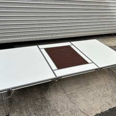三つ折り バーベキューテーブル の画像