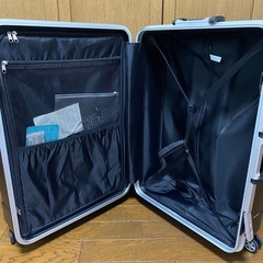 キャリーケース　特大サイズ　90L の画像