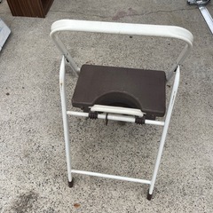 折り畳み踏み台の画像