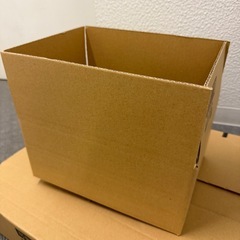 お譲りします！B5サイズ！可変式ダンボール17枚セットの画像