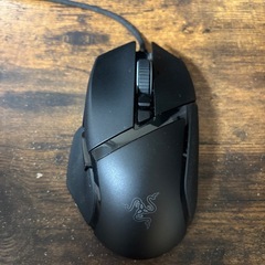 Razer Basilisk V3 ゲーミングマウスの画像