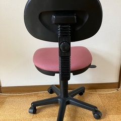 回転イスの画像