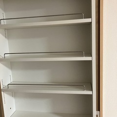 【0円】定価2万円　幅15cm ハンドル付き キャスター付き スリムワゴン 隙間収納 白 木目 天井の画像