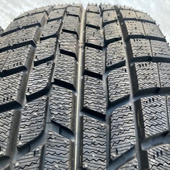冬タイヤほぼ新品 195/65R15 2本 新品時のイボ残りあり の画像