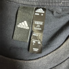 アディダス adidas オーシャン フォト 半袖Tシャツ / Sサイズ　 トップス Tシャツ　ブラック×蛍光オレンジの画像