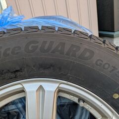 『鷲津さま専用』ヨコハマ　スタッドレスタイヤ　ice GUARD G075（265/65r17） 　4本セットの画像