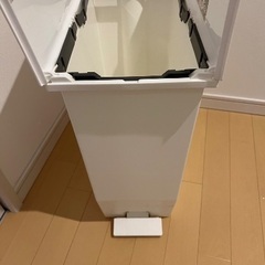 ゴミ箱 約30Lの画像