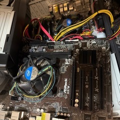 マザーボードとかCPUファンとかけーすとかケースとかの画像