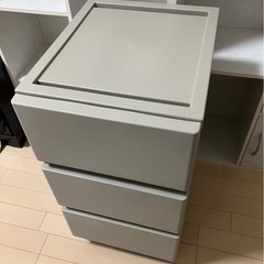 収納ボックスの画像