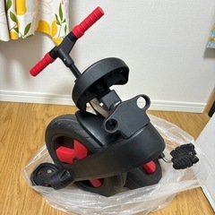 子供用三輪車　キックバイク　ヘルメット付　耐荷重30kgの画像