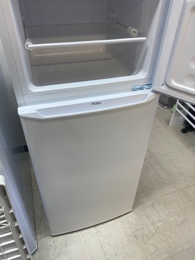 Haier（ハイアール） 2ドア冷凍冷蔵庫 JR-N130C(W)　ホワイト　右開き　内容量：130リットル