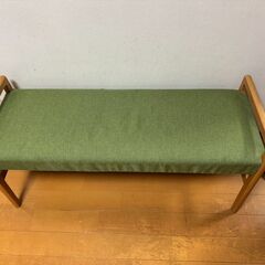 4人用ダイニングテーブル（幅約130×奥行約80×高さ約70cm）　椅子のセット購入も可の画像
