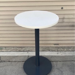 A742♠️KOKUYO サイドテーブル カフェテーブル 丸テーブルの画像