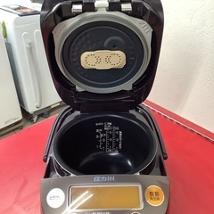 ZOJIRUSHI 象印　IH 炊飯器　炊飯ジャー　5.5合炊き　NP-BE102016年製の画像