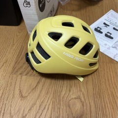 子供用三輪車　キックバイク　ヘルメット付　耐荷重30kgの画像