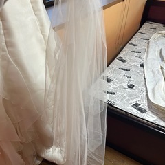 ウェディングドレスの画像