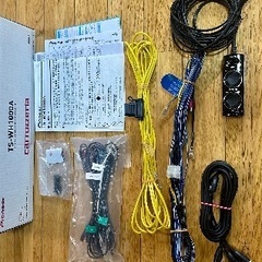 カロッツェリア　Pioneer TS-WH1000A パワードサブウーファーの画像