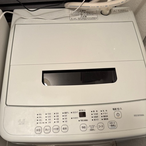 引取先確定済み　
アイリスオーヤマ 洗濯機 4.5kg ホワイト IAW-T451 ガチ落ち大水流洗浄 部屋干しモード 新生活 一人暮らし