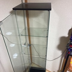 ガラス
ショーケースの画像