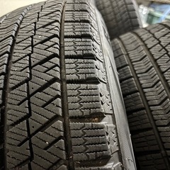 　　　ブリヂストンスタッドレス4本　BLIZZAK VRX2 175/70R14 85Qの画像