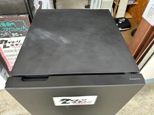 【動作保証あり】Panasonic パナソニック 2023年 NR-B18C1-K 180L 2ドア 冷凍冷蔵庫【管理KRR792】