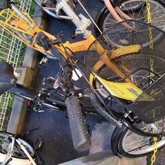 J1693【リユースのサカイ柏店】 折りたたみ自転車　Three-stone　ブラック　6段変速　20インチ　クリーニング、簡易メンテナンス済み　★店頭にて試乗可★  中古自転車 　流山市 中古自転車 松戸市 中古自転車 我孫子市 中古自転車 船橋市 中古自転車 守谷市 中古自転車 取手市 中古自転車の画像