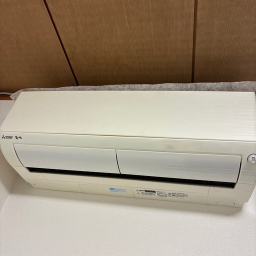 エアコン　霧ヶ峰　2018年製　６〜8畳用