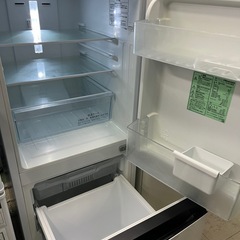 ジャングルジャングル貝塚店　134L冷蔵庫　ハイセンス　HR-D1303 2020年製　2ドア　ホワイト　中古　リユース　貝塚市　洗浄済み　動作確認済みの画像