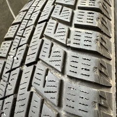 スタッドレスタイヤ145/80R13アルミホイール付4本セットの画像