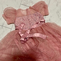 女の子130ドレスセットの画像