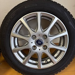 上品でキラキラ輝く　傷なしLA STRADA TIRADA ETA アルミホイールと深溝　WINTAR MAXスタッドレスタイヤ　4本セット　軽自動車で使用の画像