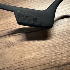 SHOKZ 骨伝導イヤホン ブラック（25/9開封）　※箱無し。本体のみの画像