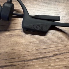 SHOKZ 骨伝導イヤホン ブラック（25/9開封）　※箱無し。本体のみの画像