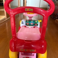 ハローキティ2wayベビーウォーカーの画像