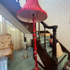 電気スタンド大と小の画像