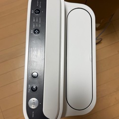 シャープ　 加湿空気浄化機　KC-R50-Wの画像