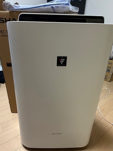 シャープ　 加湿空気浄化機　KC-R50-W