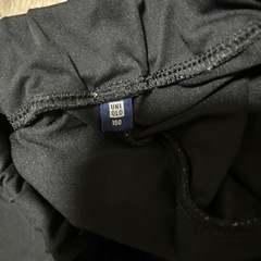UNIQLO 男児長ズボン　黒の画像