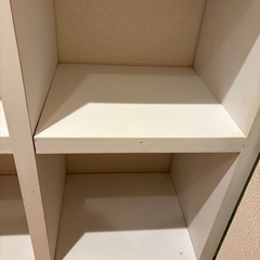 収納棚の画像