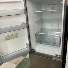 ジャングルジャングル貝塚店　179L 冷蔵庫　SHARP シャープ　SJ-D18JJ 2023年製　2ドア　中古　リユース　貝塚市　洗浄済み　動作確認済みの画像