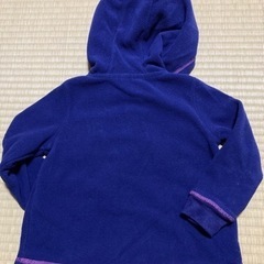 子ども服(上着)の画像