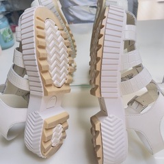 SOREL フラットサンダル 24cmの画像