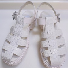 SOREL フラットサンダル 24cmの画像