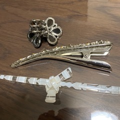 ヘアアクセサリーの画像
