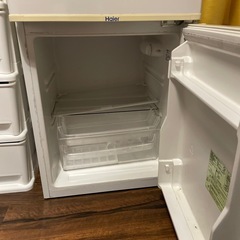 小型冷蔵庫　の画像