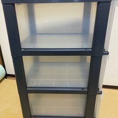 3段BOXの画像