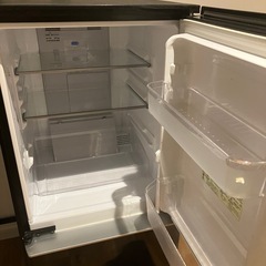 SHARP冷蔵庫の画像