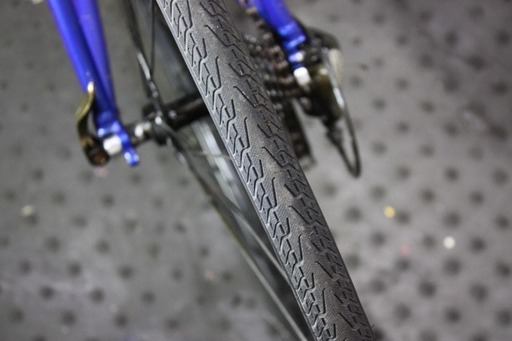 人気！GIANT ESCAPE R3 700C アルミ 24速 470mm 青クロスバイク
